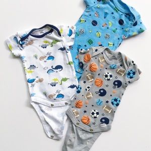 3-Pack Gerber Boys Onesies Set (3Mo)